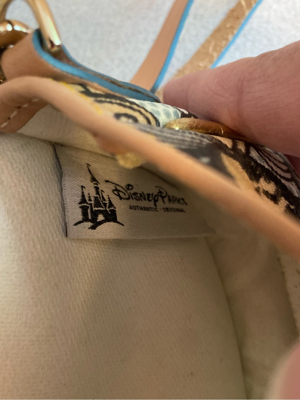 Dooney & Bourke Disney Cruise Line "Fantasy" Inaugural Voyage Wristlet - Picture 11 of 11